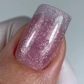 NAILSOFTHENIGHT Sparkle Builder Gel 04 – rosa reflektierendes Aufbaugel, 15ml