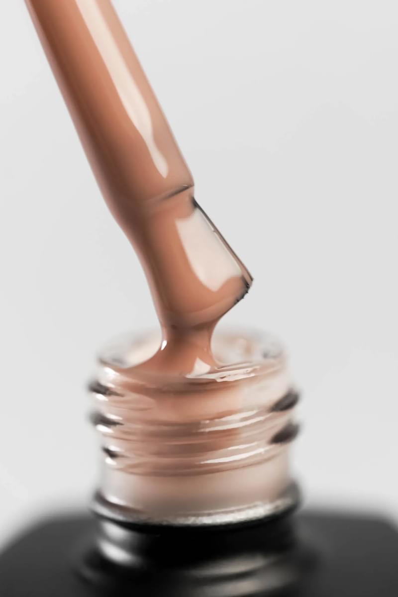 Kinetics Gel in Bottle Dark Sand #927 15ml – Flüssiges Gel zur Nagelverstärkung, Farbton Dunkler Sand