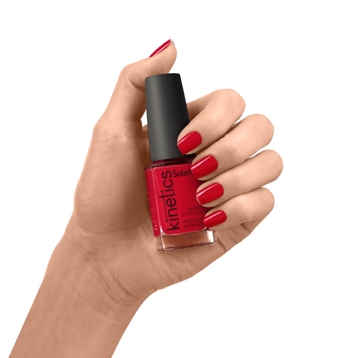 Kinetics Nail Polish SolarGel #383 NOTHING BUT LOVE 15 ml – klassischer Nagellack in sattem Rot