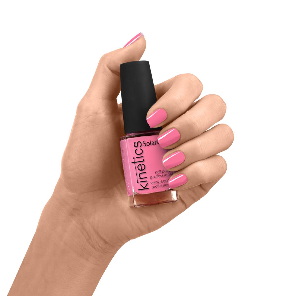 Kinetics Nail Polish SolarGel #423 UNFOLLOW PINK 15 мл – классический лак для ногтей в коралловом оттенке