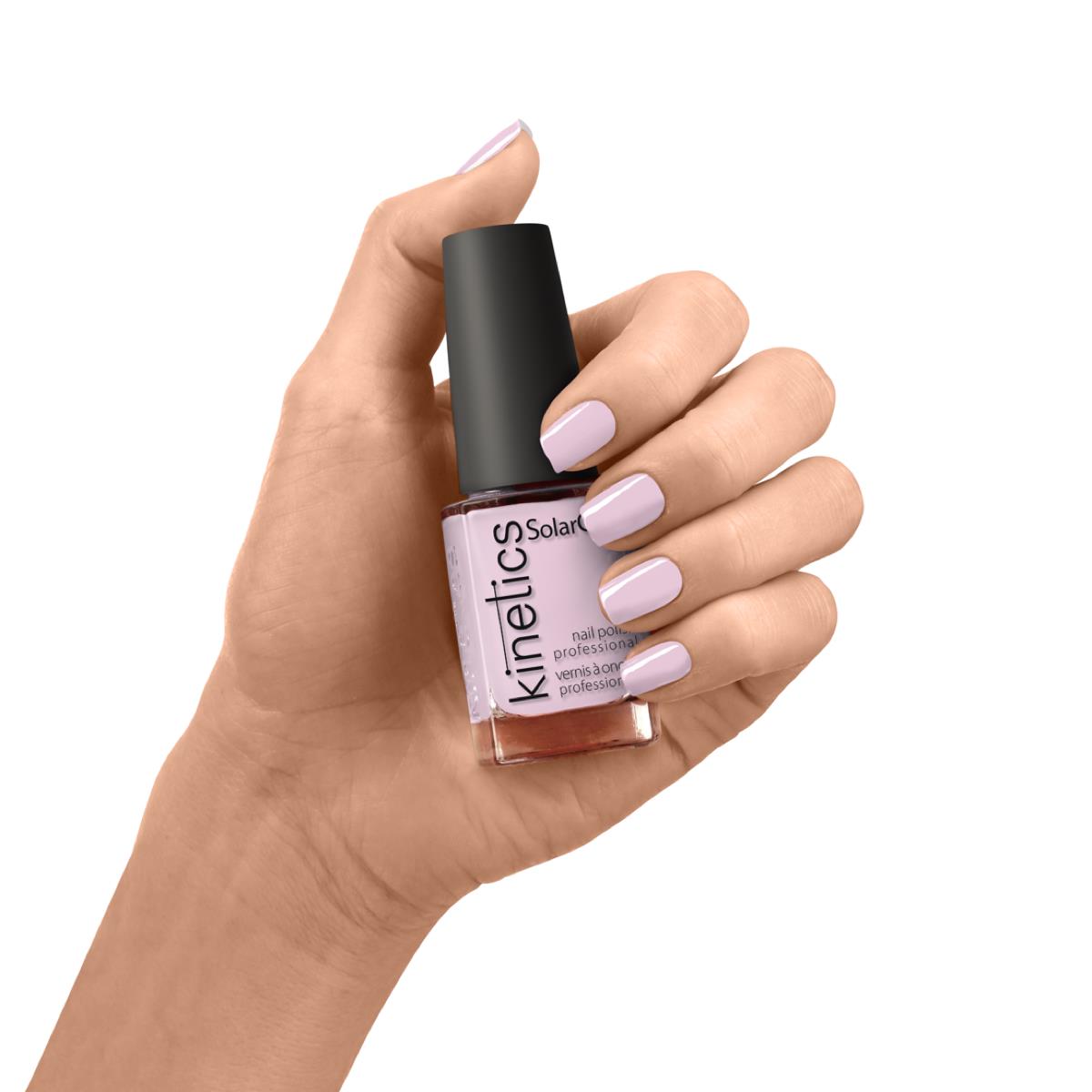 Kinetics Nail Polish SolarGel #426 NO WI-FI 15 мл – классический лак для ногтей в пастельно-лавандово-розовом оттенке
