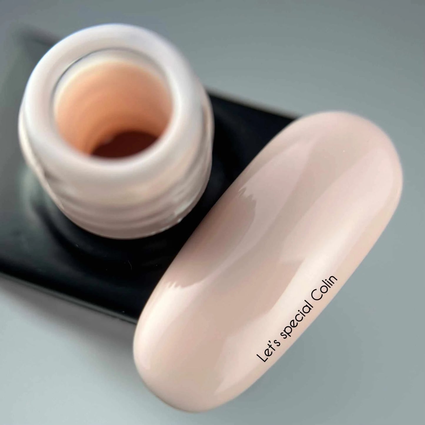 NAILSOFTHEDAY Let’s Special Colin – gebleichter Pfirsich-Gel-Nagellack, 10ml