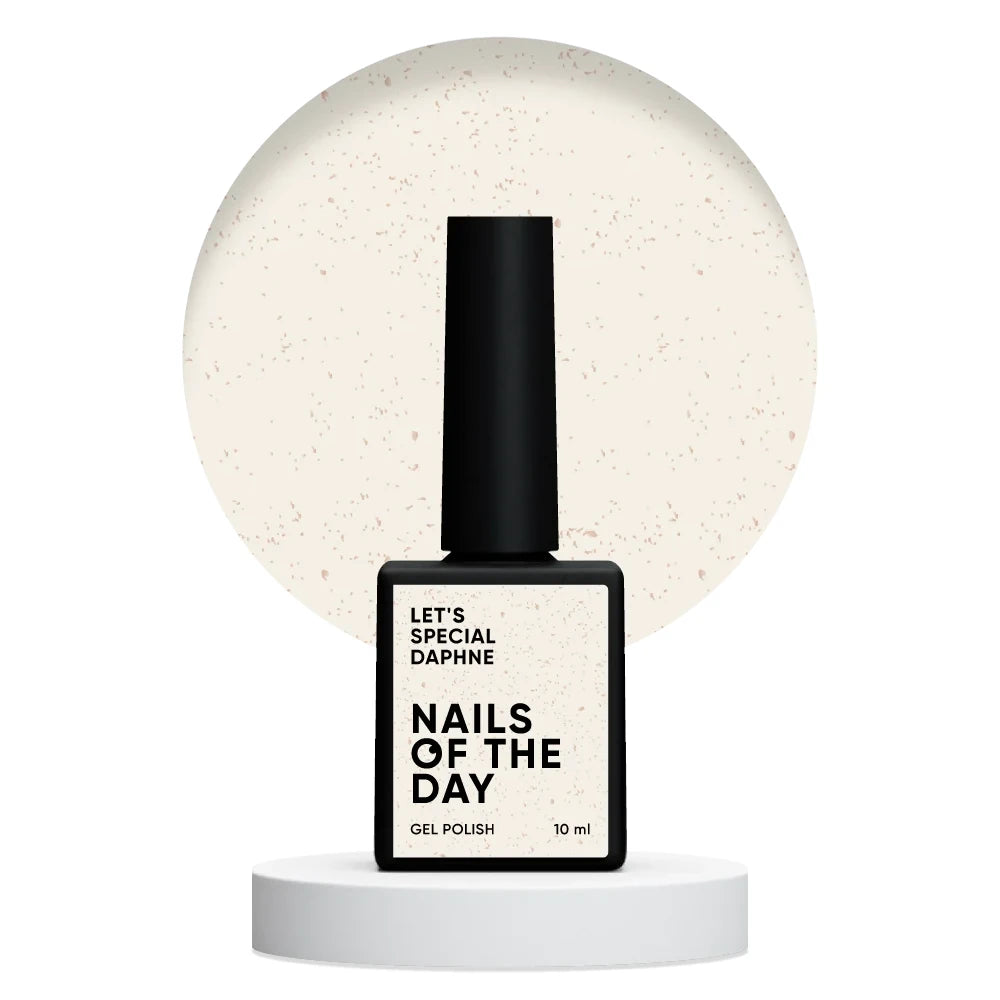 NAILSOFTHEDAY Let’s Special Daphne — milchig mit Goldfolie Gel-Nagellack, 10ml