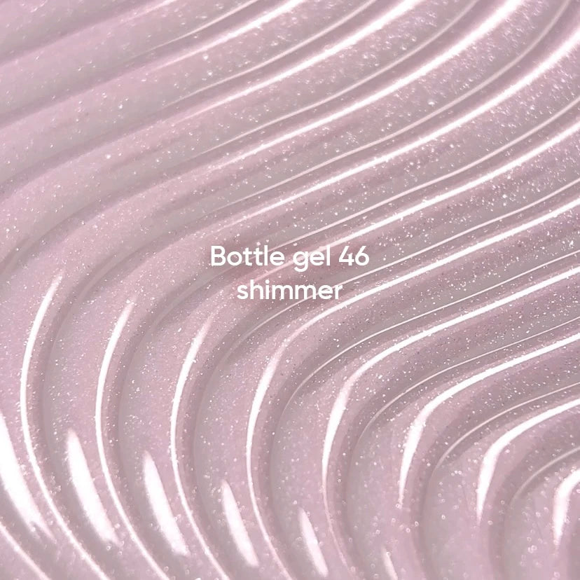 NAILSOFTHEDAY Bottle Gel 46 Shimmer 10 ml – milchrosa Liquid Builder Gel mit silbernem Schimmer zur Nagelverstärkung
