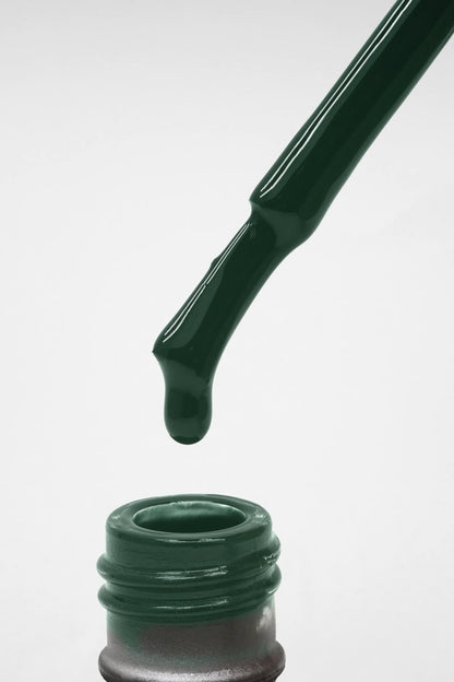 Kinetics SHIELD Gel Polish #665 EMERALD 15 мл – глубокий изумрудно-зелёный, HEMA-free