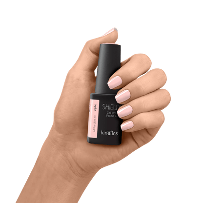 Kinetics SHIELD Gel Polish #674 PLAYFUL 15 ml – zartes Rosé UV Nagellack, HEMA-frei
