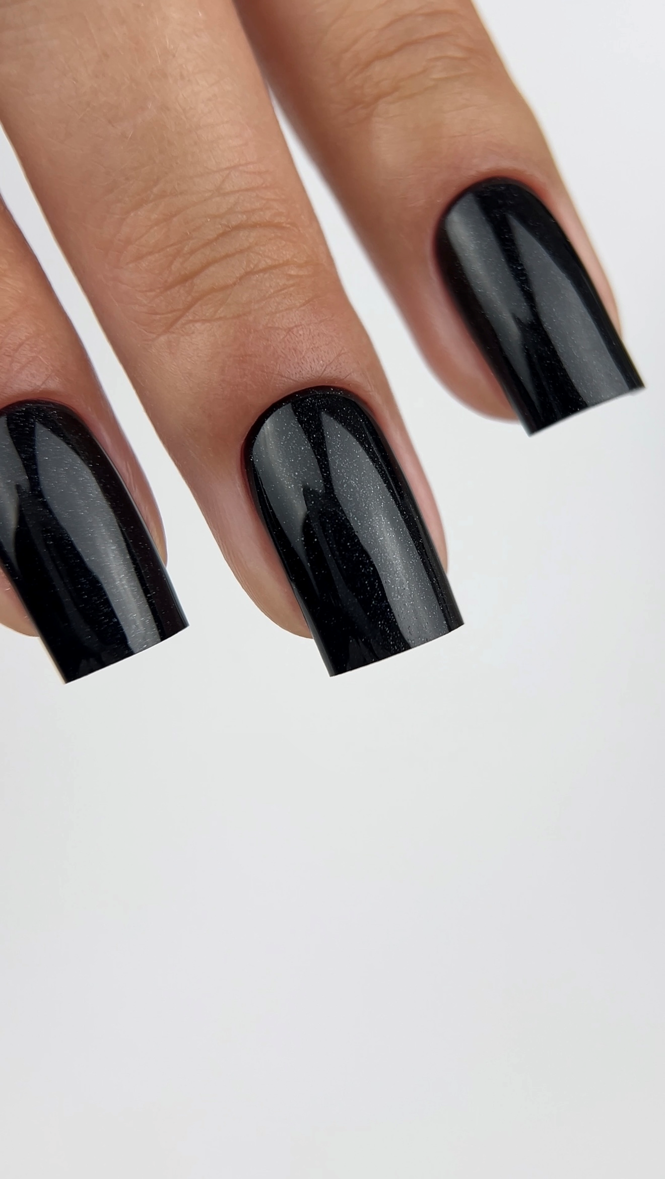 Gel Polish DA’23 ’BlackKSsss Pearl [chorno perlynnyy], 8 ml – schwarzer Perlen-Gel-Lack mit feinem Schimmer, glänzendem Finish, langanhaltende Deckkraft