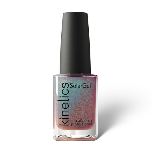 Kinetics Nail Polish SolarGel #417 SHH, I’M FABULOUS 15 ml – klassischer Nagellack in Lila mit Schimmer