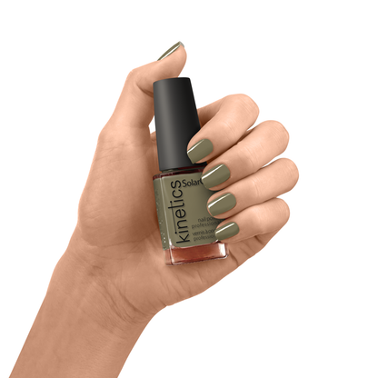 Kinetics Nail Polish SolarGel #476 RENASCENT 15 ml – оливково-зелёный лак для ногтей
