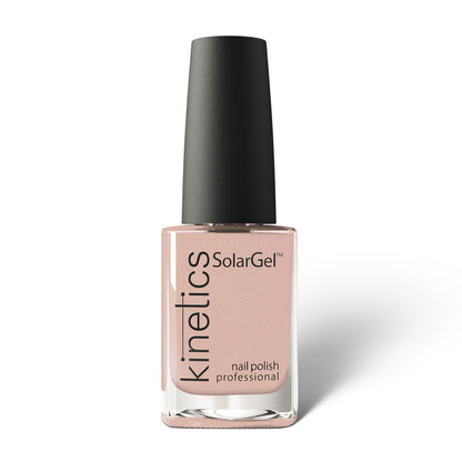 Kinetics Nail Polish SolarGel #526 SPIRIT OF NUDE 15 ml – klassischer Nagellack in funkelndem Nude