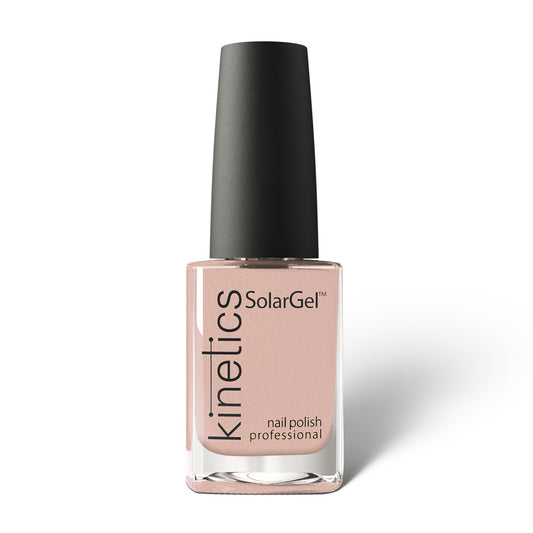 Kinetics Nail Polish SolarGel #526 SPIRIT OF NUDE 15 ml – klassischer Nagellack in funkelndem Nude