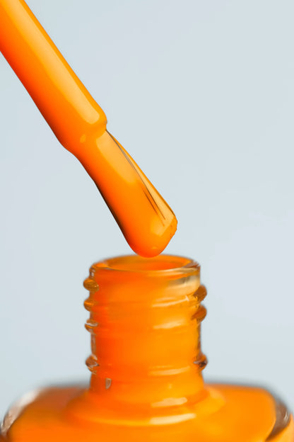 Kinetics Nail Polish SolarGel #614 PRESENCE 15 ml – klassischer Nagellack in leuchtendem Orange