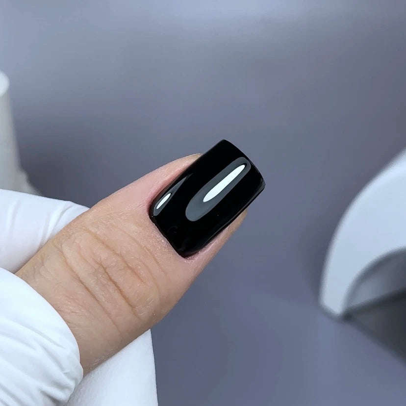 NAILSOFTHEDAY Universal Top – glänzender Top ohne klebrige Schicht, minimal UV‑Filter, 10 ml