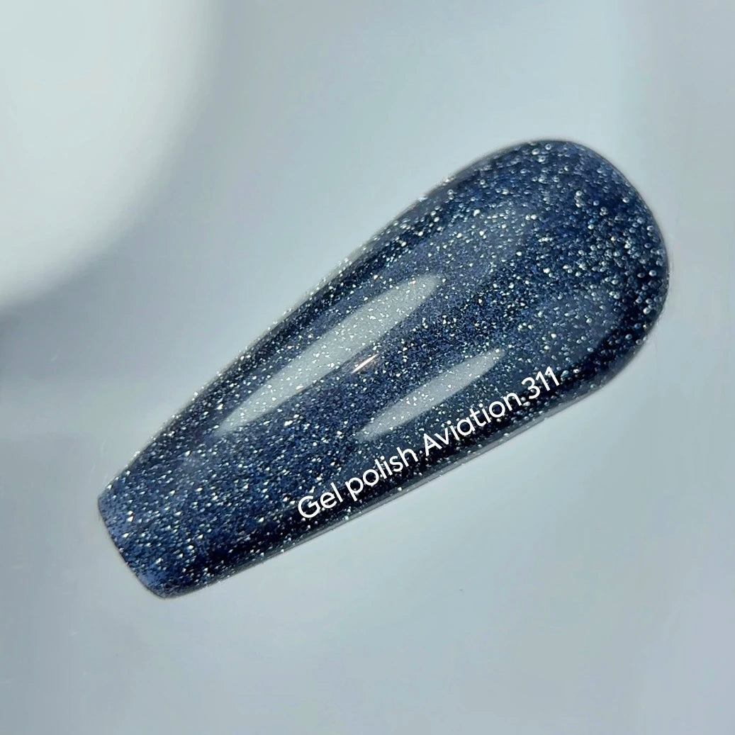 NAILSOFTHEDAY Gel Polish Aviation 10 ml – Blau-Grauer Lichtreflektierender Gellack für Nägel