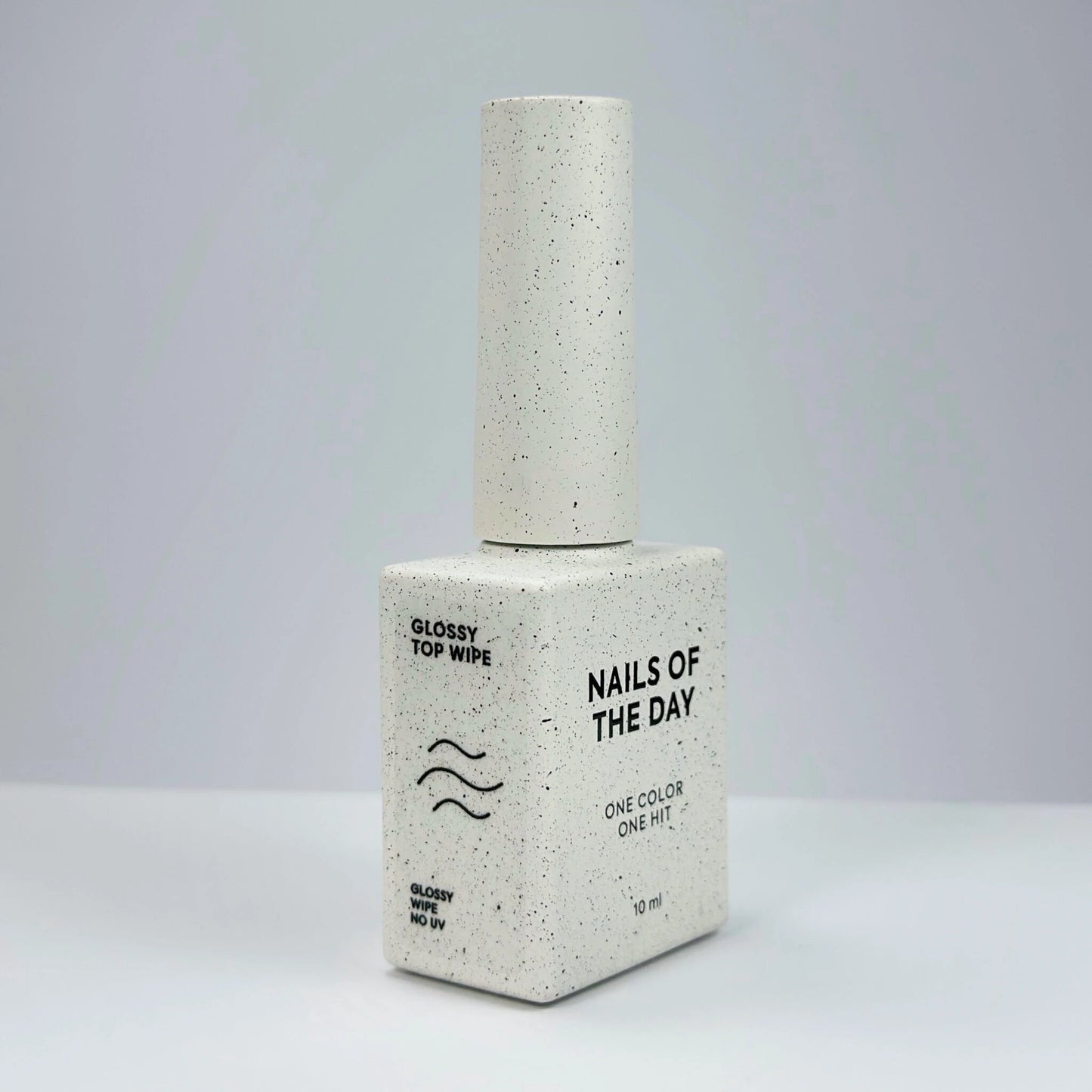 NAILSOFTHEDAY Glossy top wipe - glänzender Aufsatz mit Klebeschicht, ohne UV-Filter, 10 ml