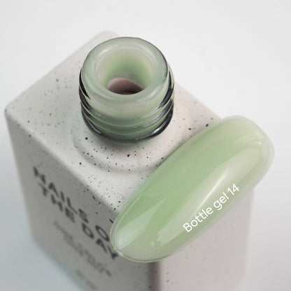 NAILSOFTHEDAY Bottle gel 14 – ультрапрочный самовыравнивающийся оливковый гель для укрепления ногтей, 10 мл