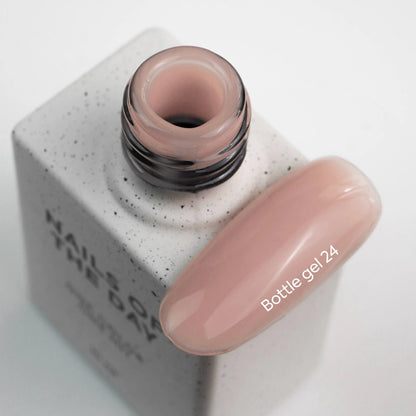 NAILSOFTHEDAY Bottle gel 24 – ультрапрочный самовыравнивающийся нюдовый гель для укрепления ногтей, 10 мл
