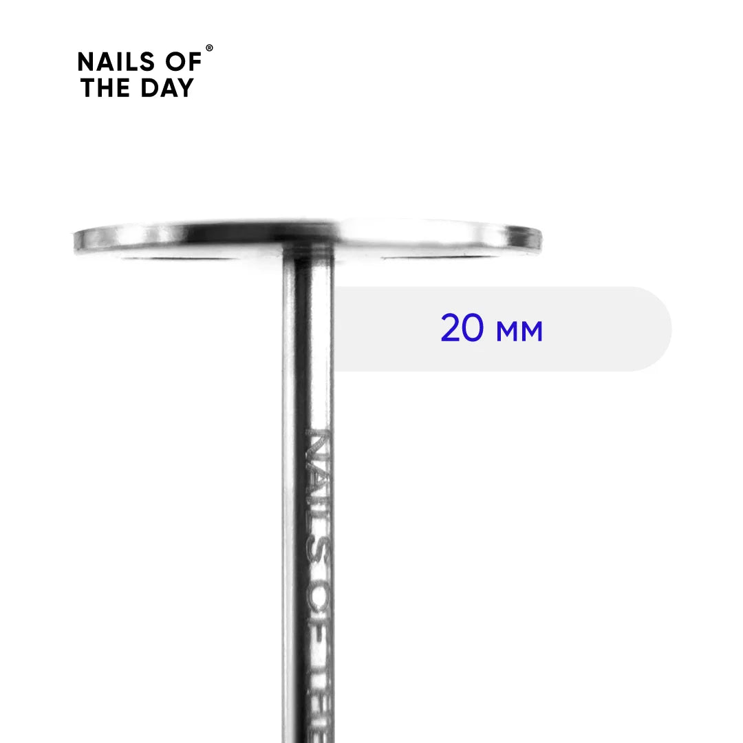NAILSOFTHEDAY Silicone Drill Bit, soft — gebrandeter Polierer, weich, 8*20 mm