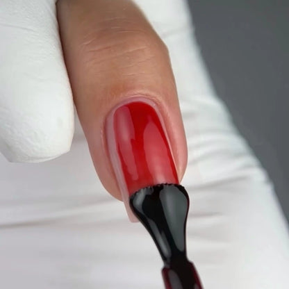 NAILSOFTHEDAY Color Top Vitrage 07 – tiefer, halbtransparenter bordeauxfarbener Vitrage-Topcoat ohne Dispersionsschicht für Nägel, 10ml