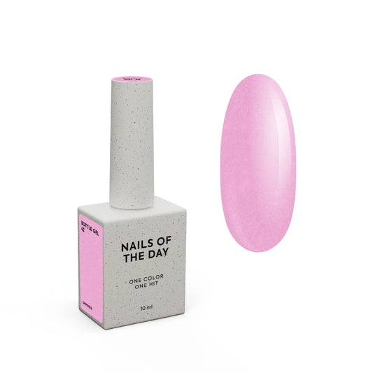 NAILSOFTHEDAY Bottle gel 42 – ultrastarker selbstnivellierender rosa Gel mit Schimmer für Nagelverstärkung, 10 ml