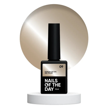 NAILSOFTHEDAY Korean Cat Eye 09 – Nude-Beige-Gel-Lack mit Katzenaugeneffekt, 10ml