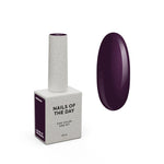 NAILSOFTHEDAY Color of the Month January 2026 Midnight – Satter Pflaumen-Gel-Lack, Trendfarbe des Monats, limitierte Edition, 10 ml