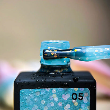 NAILSOFTHENIGHT Party Base 05 – Neon-blaues Nagelgel mit holografischen Sechsecken, 10ml