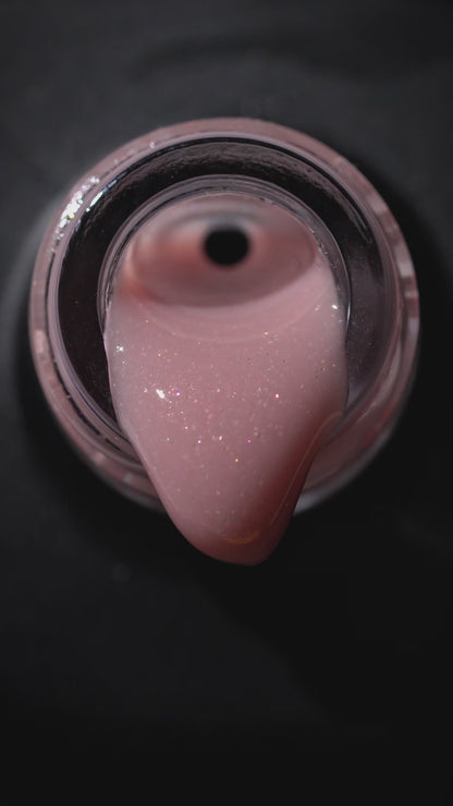 Kinetics Gel in Bottle Nude Spark #943 15ml – Flüssiges Nagelverstärkungs-Gel, Spark Effekt, klassisches Nude