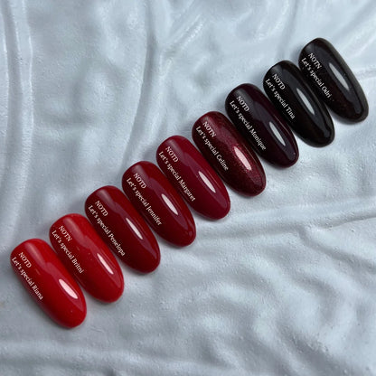 NAILSOFTHEDAY Gel Polish Céline – темно‑красный гель-лак с блестками, 10 мл